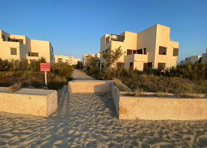 Acces Direct, Plage
